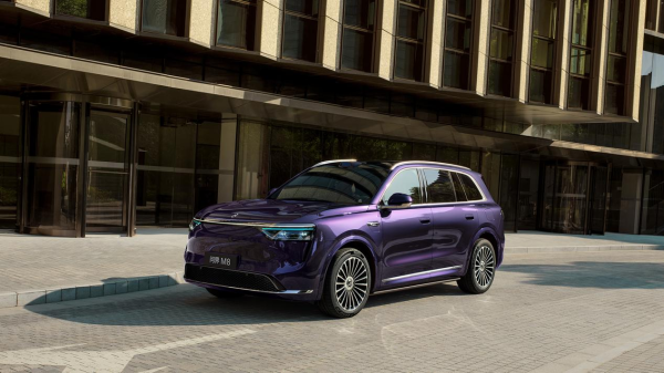 恒盛策略 问界M8纯电版将于8月上市 安全、智能、续航三王牌齐发