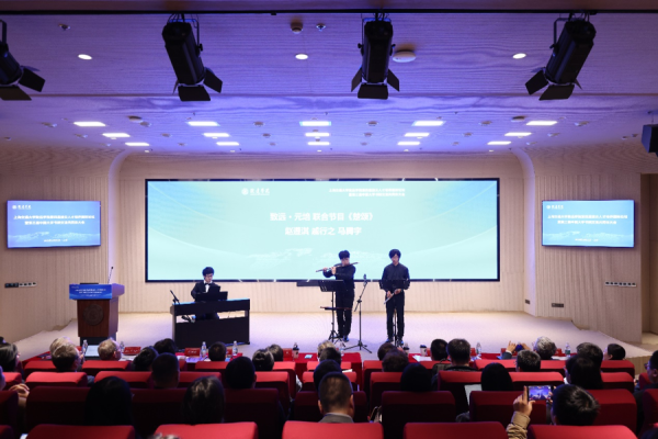 万隆优配 不唯GPA论英雄，AI时代，顶尖高校正在改“育才剧本”